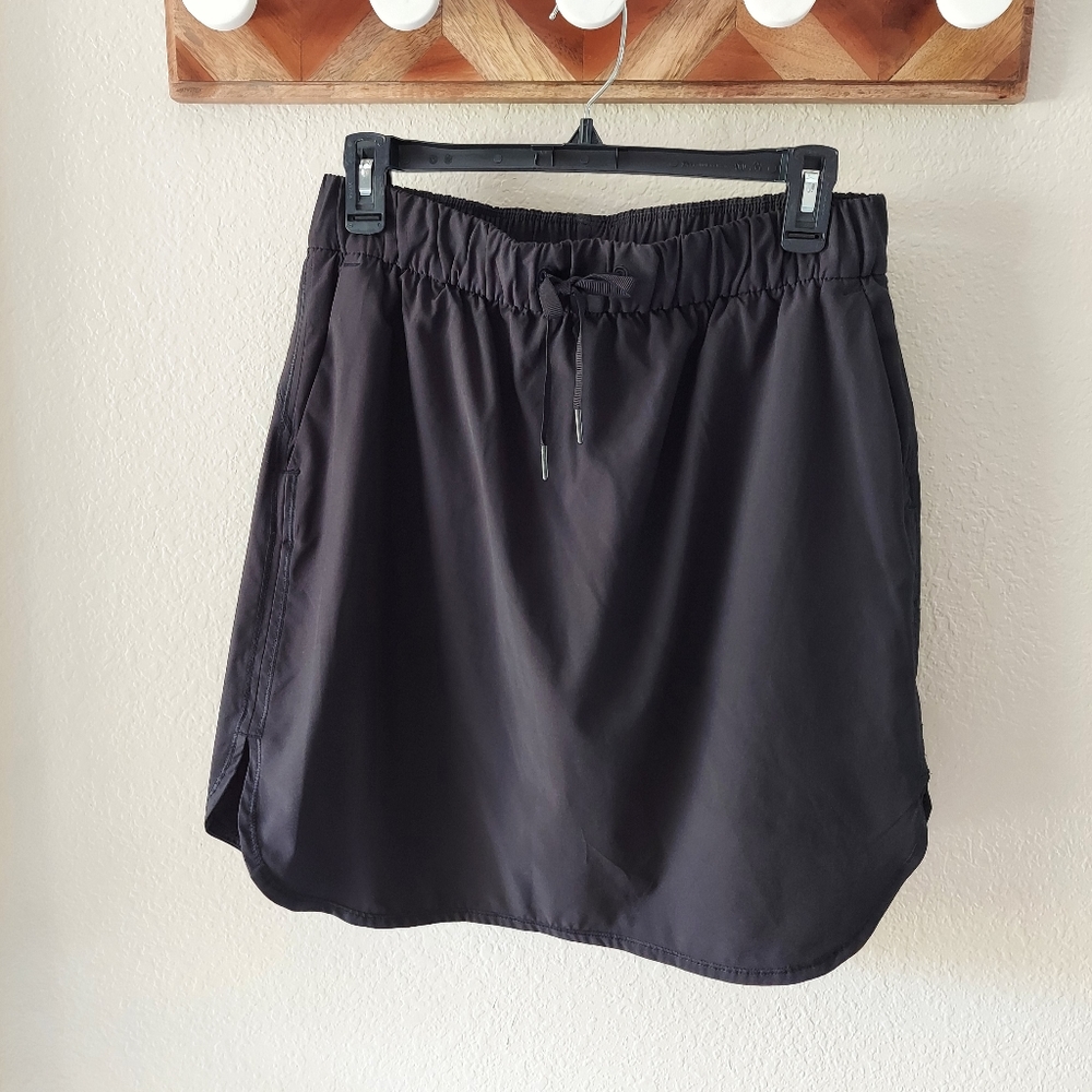 Athletic Works Women’s Black Commuter Skort Skirt Built-in Shorts  M 8-10